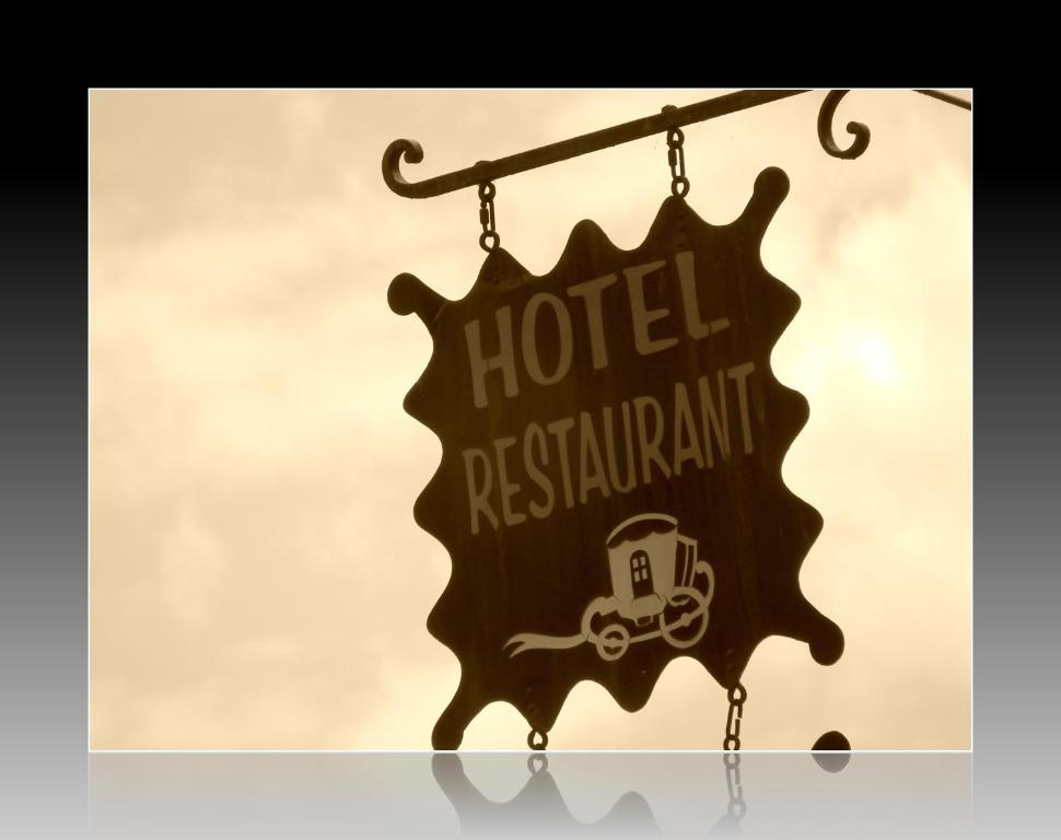 Le Relais De La Caleche Hotel Saint-Denis-dʼAnjou Zewnętrze zdjęcie